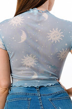 Load image into Gallery viewer, Blue Sun and Moon Print Mesh Short Sleeve Top
