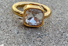Load image into Gallery viewer, Clear Crystal Glam Ring
