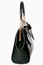 Load image into Gallery viewer, Green Classic Retro Bow Kisslock Handbag
