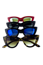 Load image into Gallery viewer, Sweet and Simple Classy Cat Eye Sunglasses
