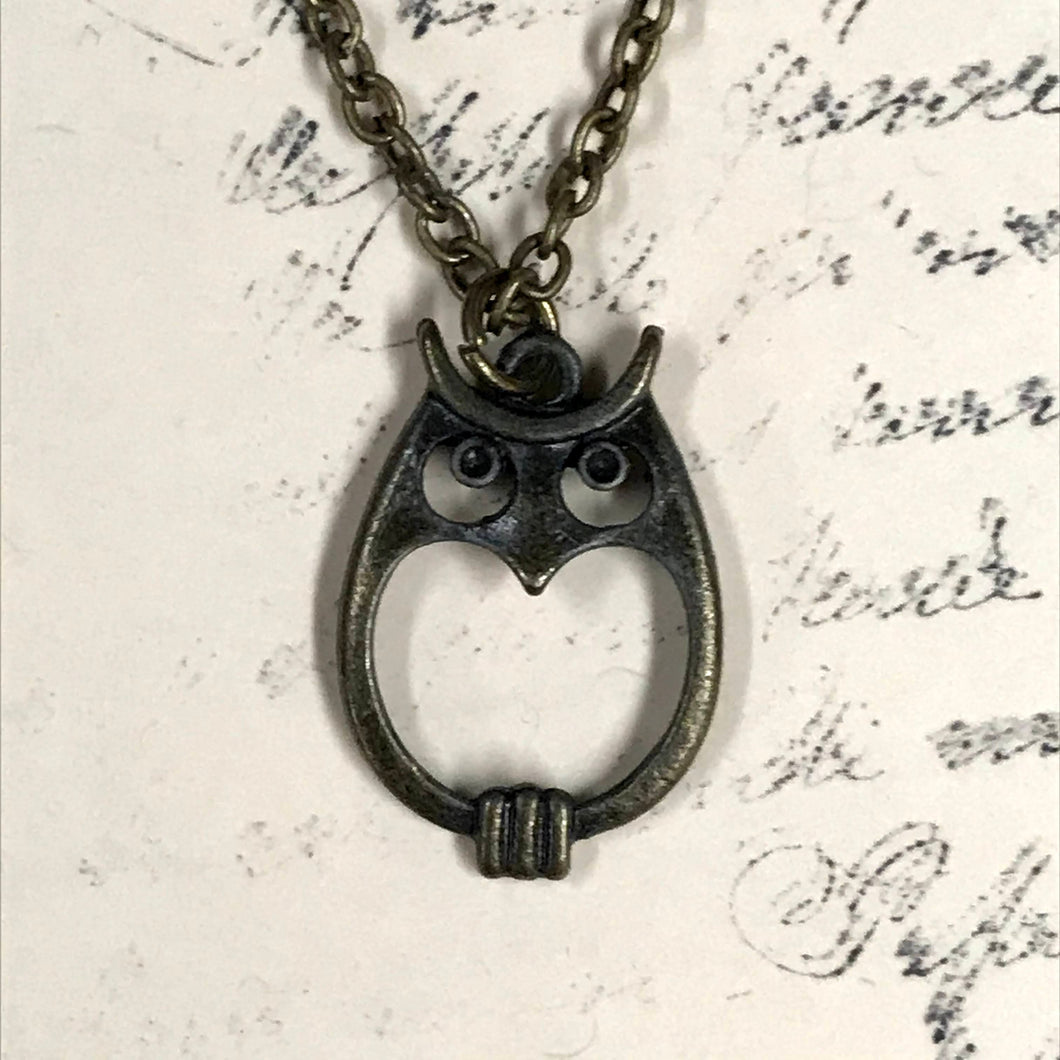 Round Owl Charm Necklace