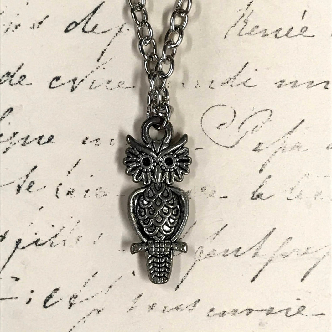 Thin Owl Charm Necklace