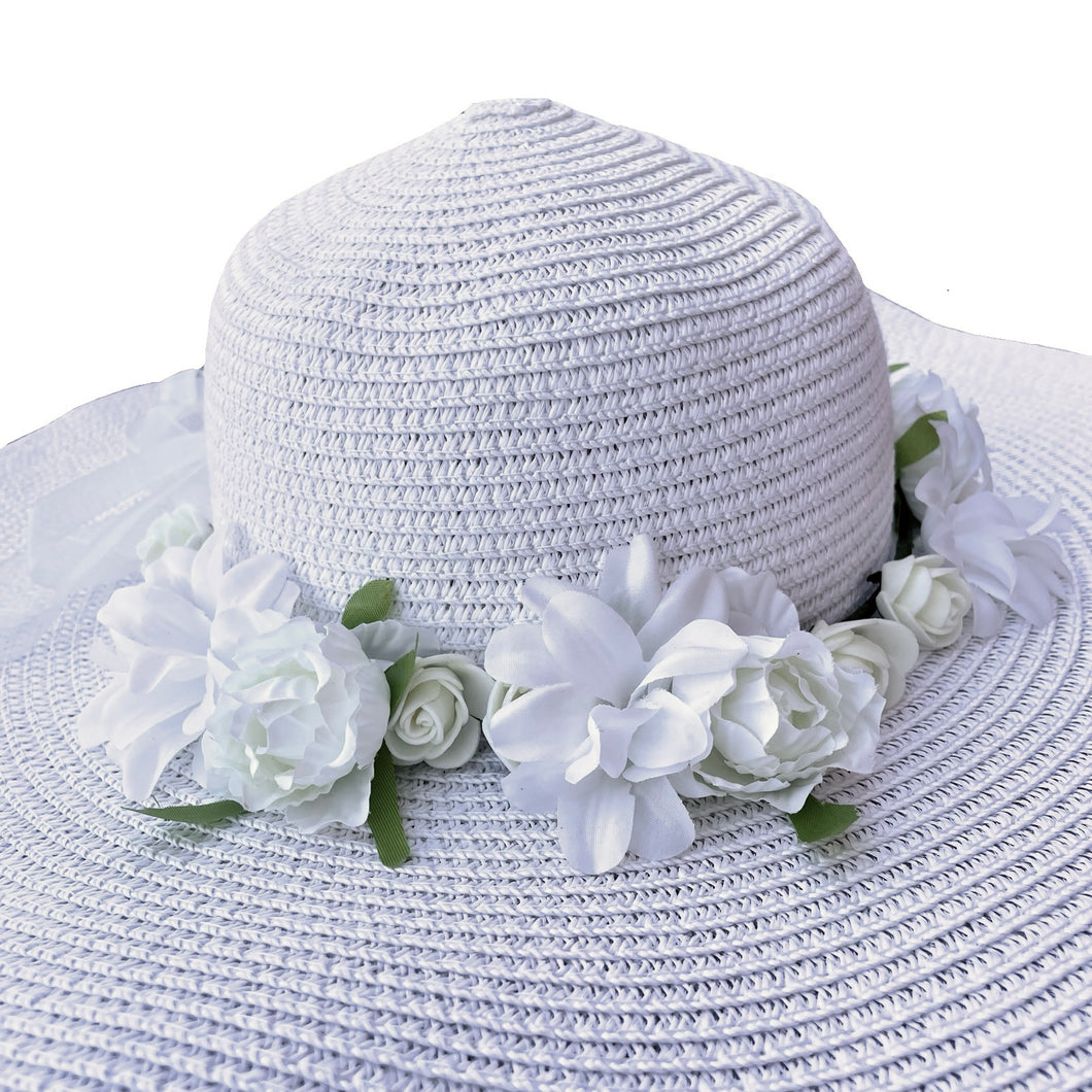 White Floral Crown Bearing Sun Hat