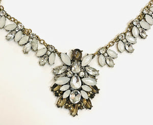 Gray and White Gem Collar Necklace
