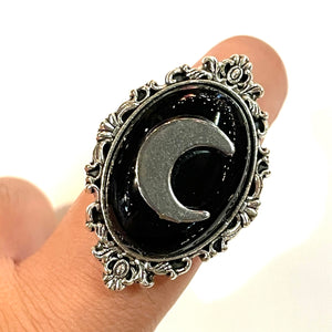 Moon Cameo Ring