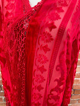 Load image into Gallery viewer, Circe Red Velvet Floral Burnout Kimono
