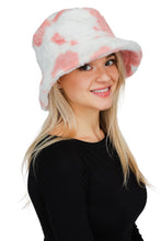 Load image into Gallery viewer, Pink Cow Patterned Faux Fur Bucket Hat
