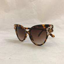Load image into Gallery viewer, Tortoise Shell Statement Bling Cat Eye Sunglasses
