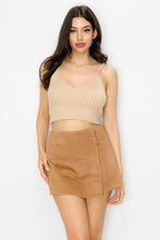 Load image into Gallery viewer, Beige Knit V-Neck Sleeveless Top
