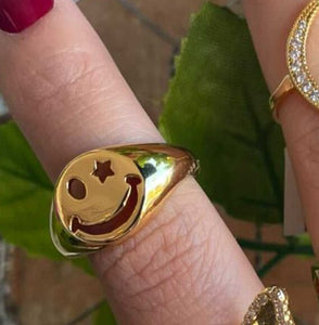 Smiley Faced Star Eye Adjustable Gold Ring