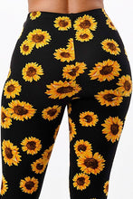 Load image into Gallery viewer, Sunflower Print Bell Bottom Leggings
